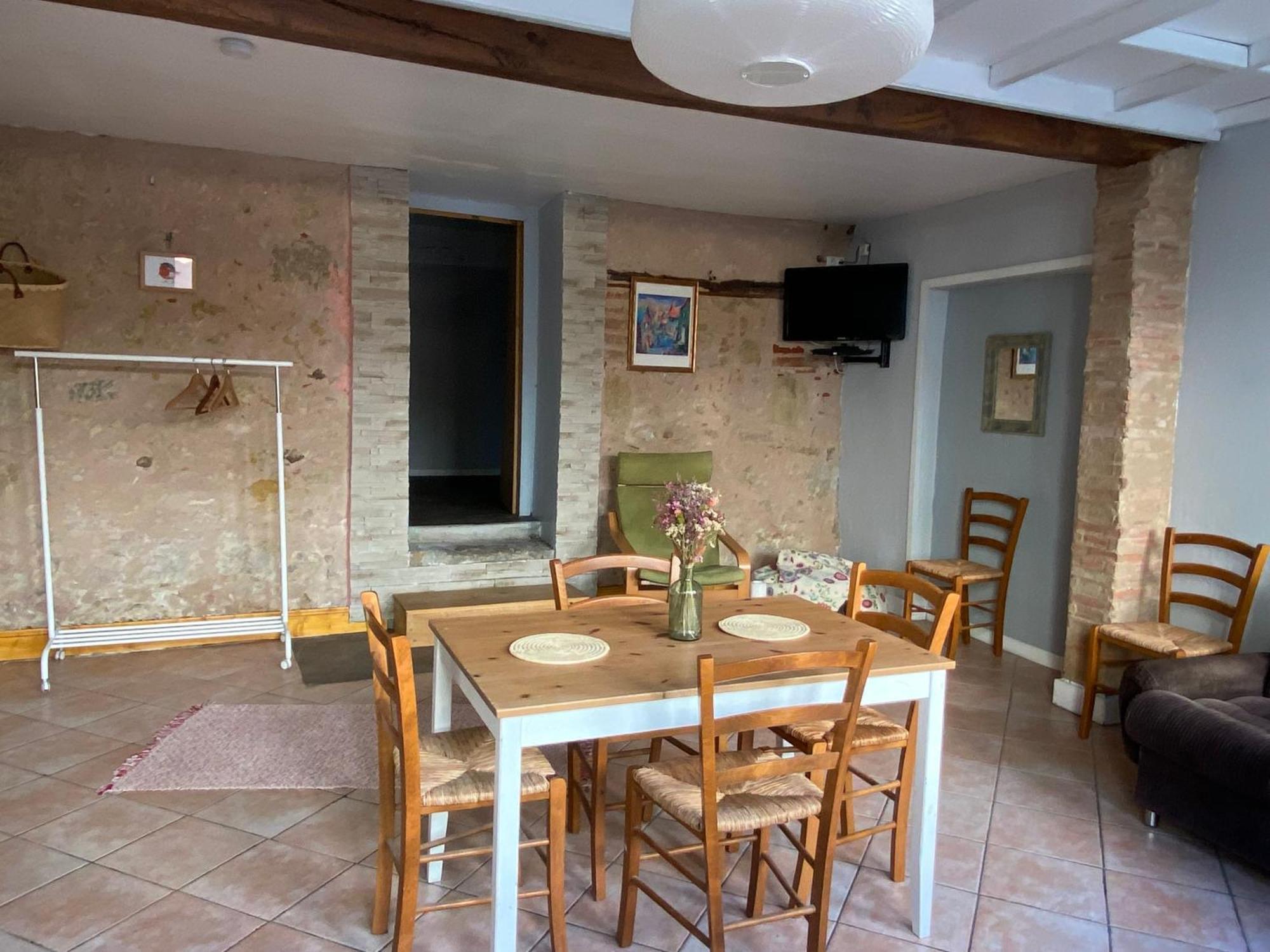 Appartement 3 Pieces Rdc Plein Centre Ville Marciac Esterno foto